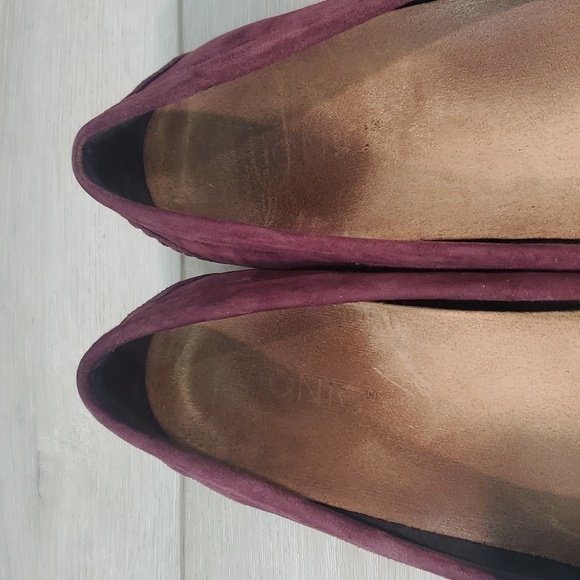 Vionic Women Athens Leather Embellished Loafer Slip on shoes sz 8.5 - Picture 6 of 13